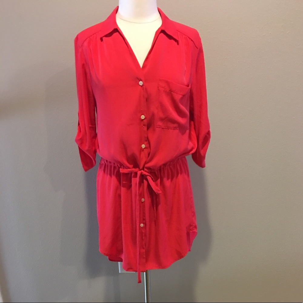 Shirt dress with tie belt